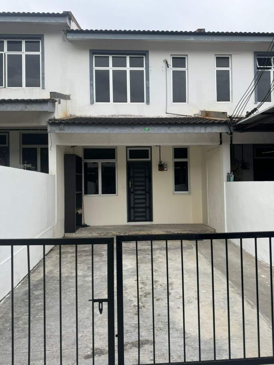 Double Storey House Taman Mutiara Rini 1