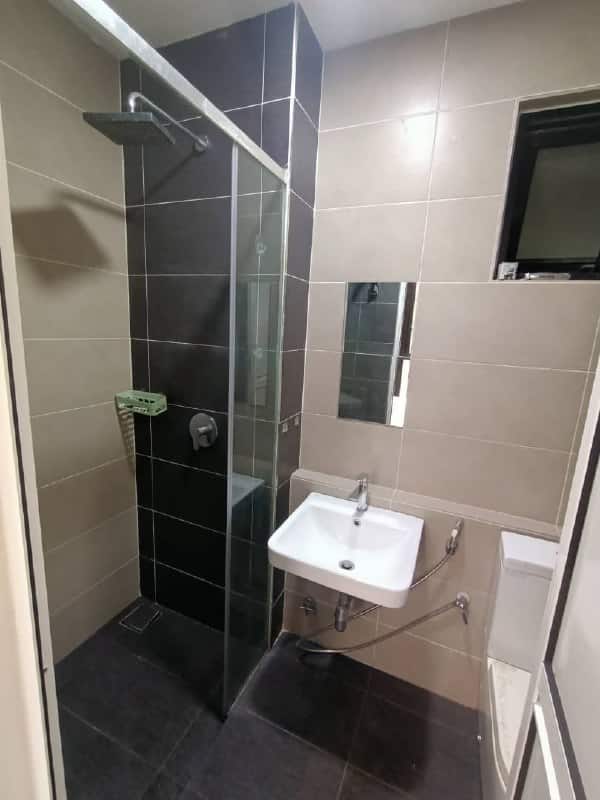 Condo Medini 10