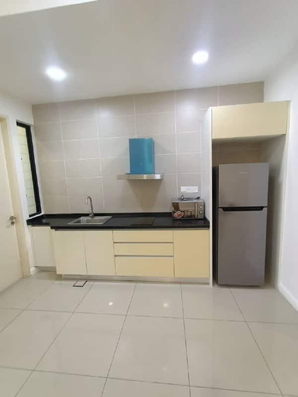 Condo Medini 3