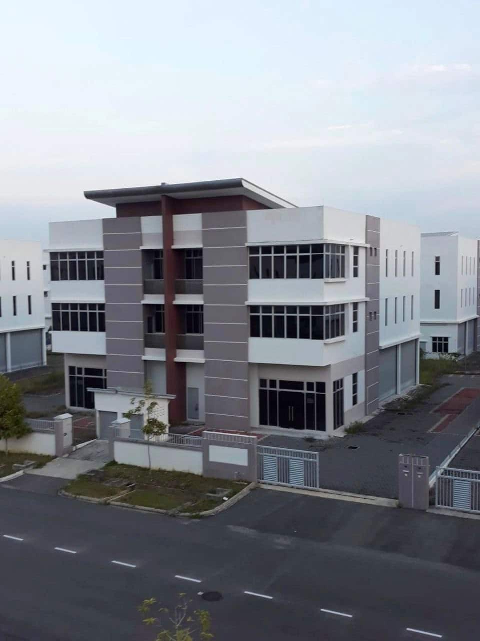 3-Storey Semi-D Factory Tanjung Pelepas 1