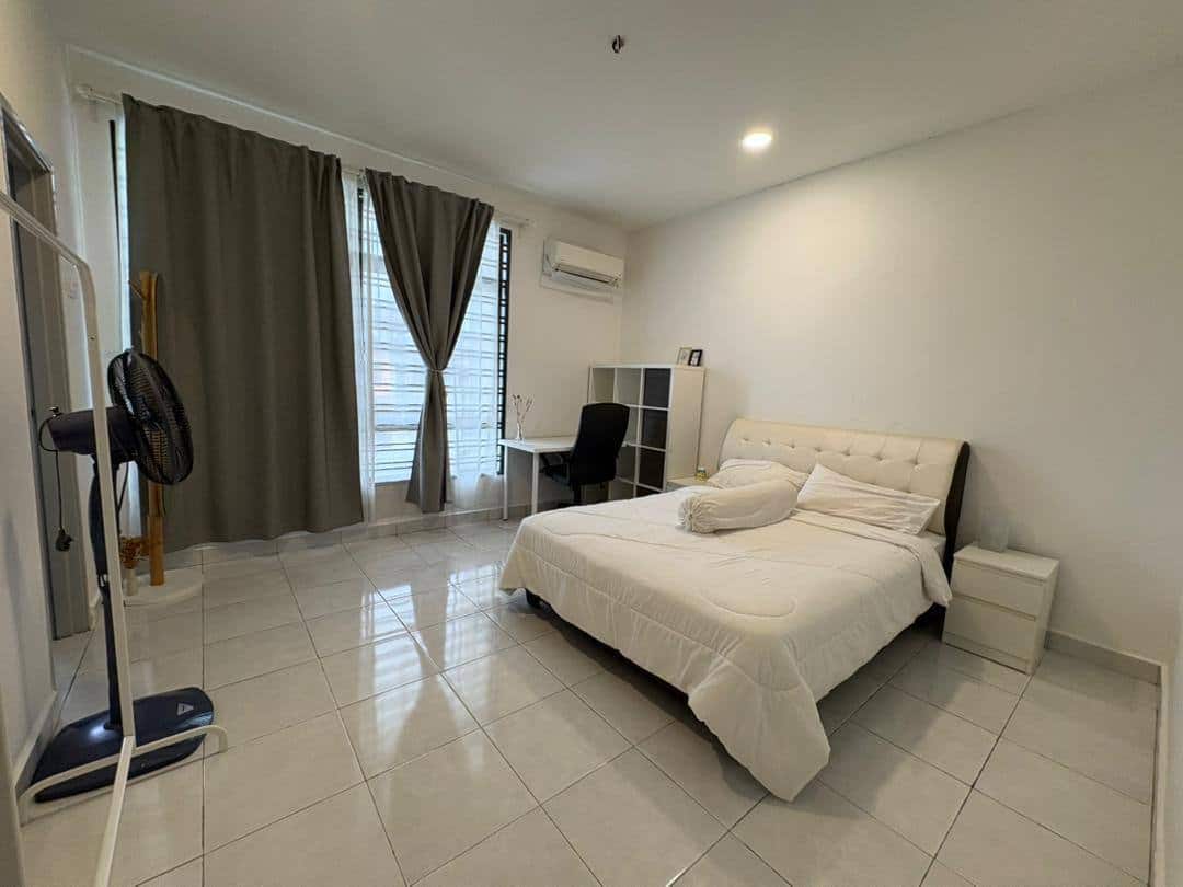 2-Storey Terrace House Kempas Baru 5