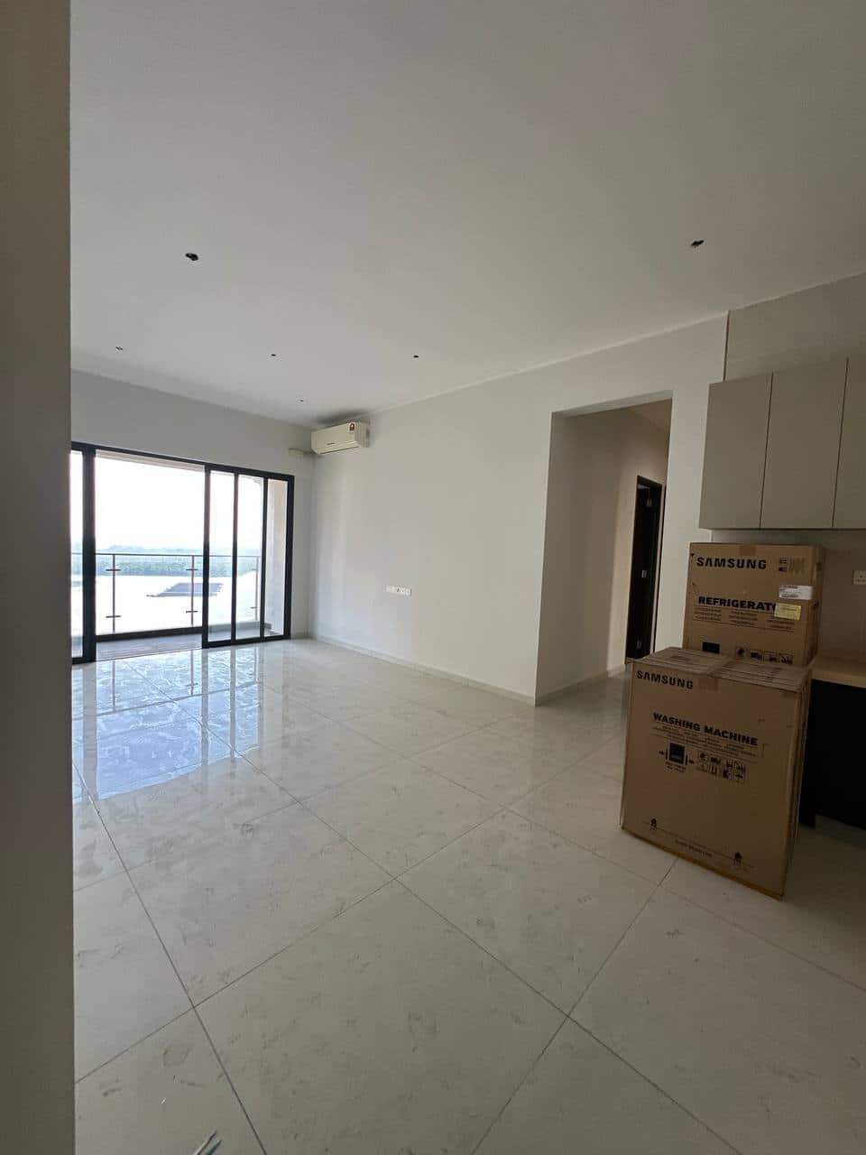 End Lot Condominium Danga Bay 2