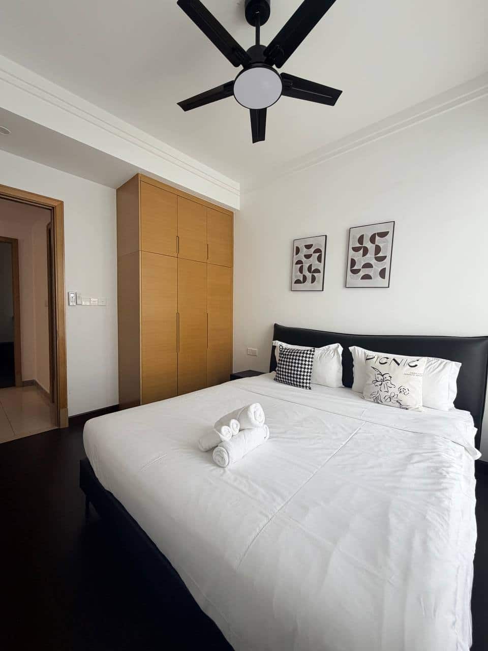 Service Residence End Lot Tanjung Puteri 2