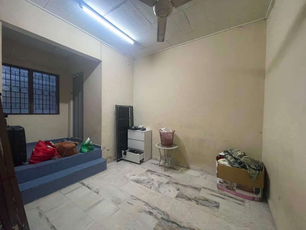 Single Storey House Taman Ungku Tun Aminah 7