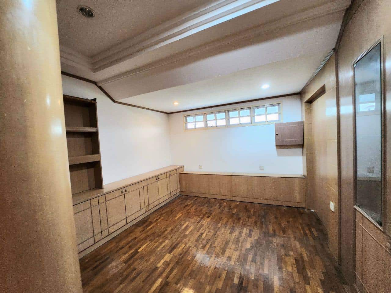 3-Storey Semi-D Taman Pelangi 7