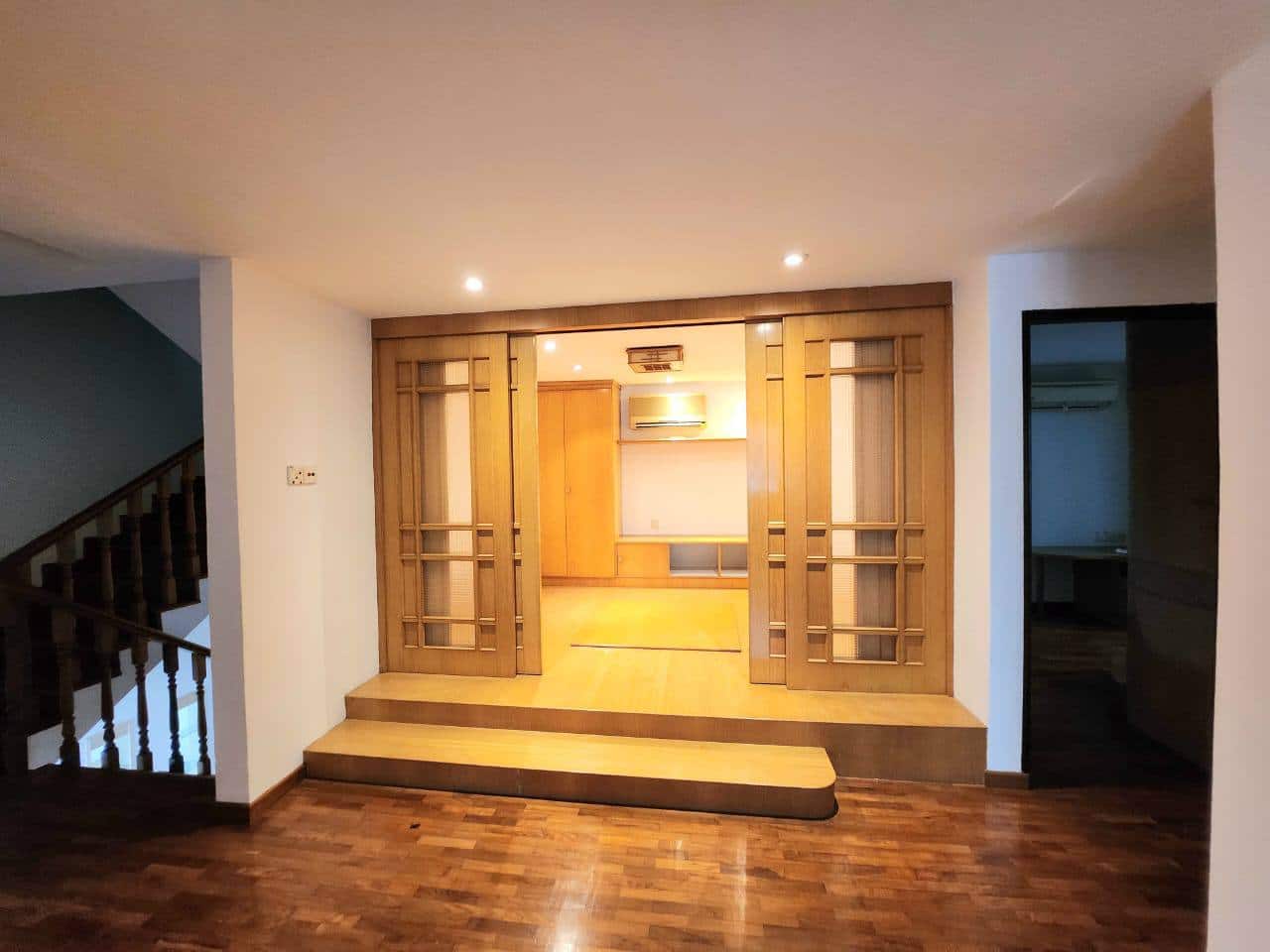 3-Storey Semi-D Taman Pelangi 2