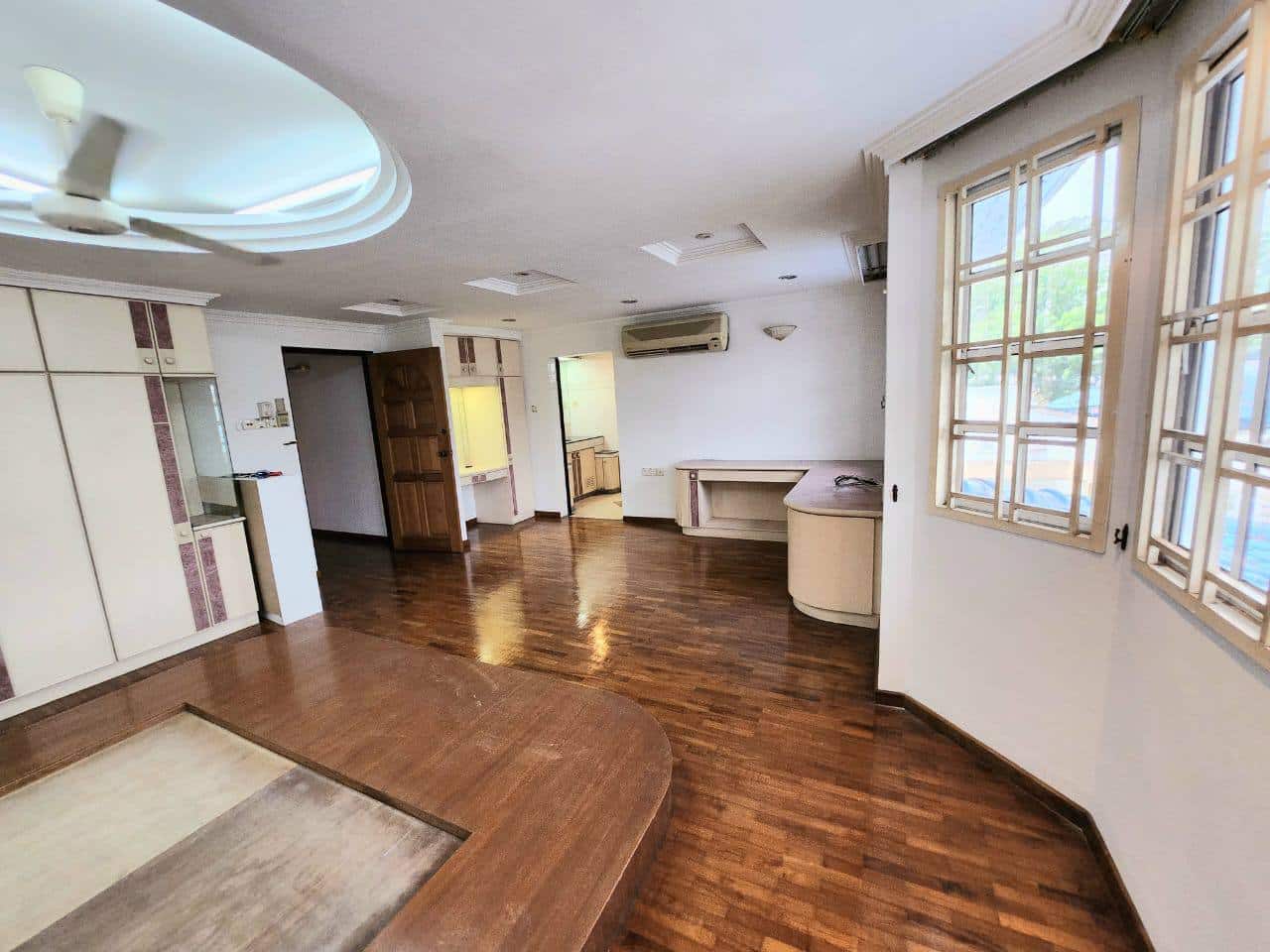 3-Storey Semi-D Taman Pelangi 1