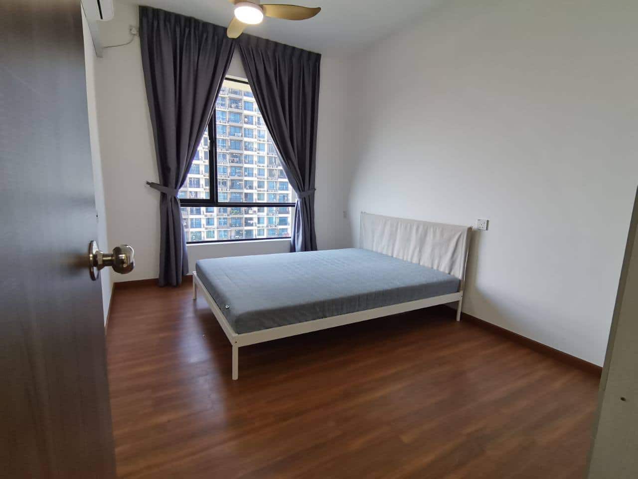 Condominium Country Garden Central Park 5