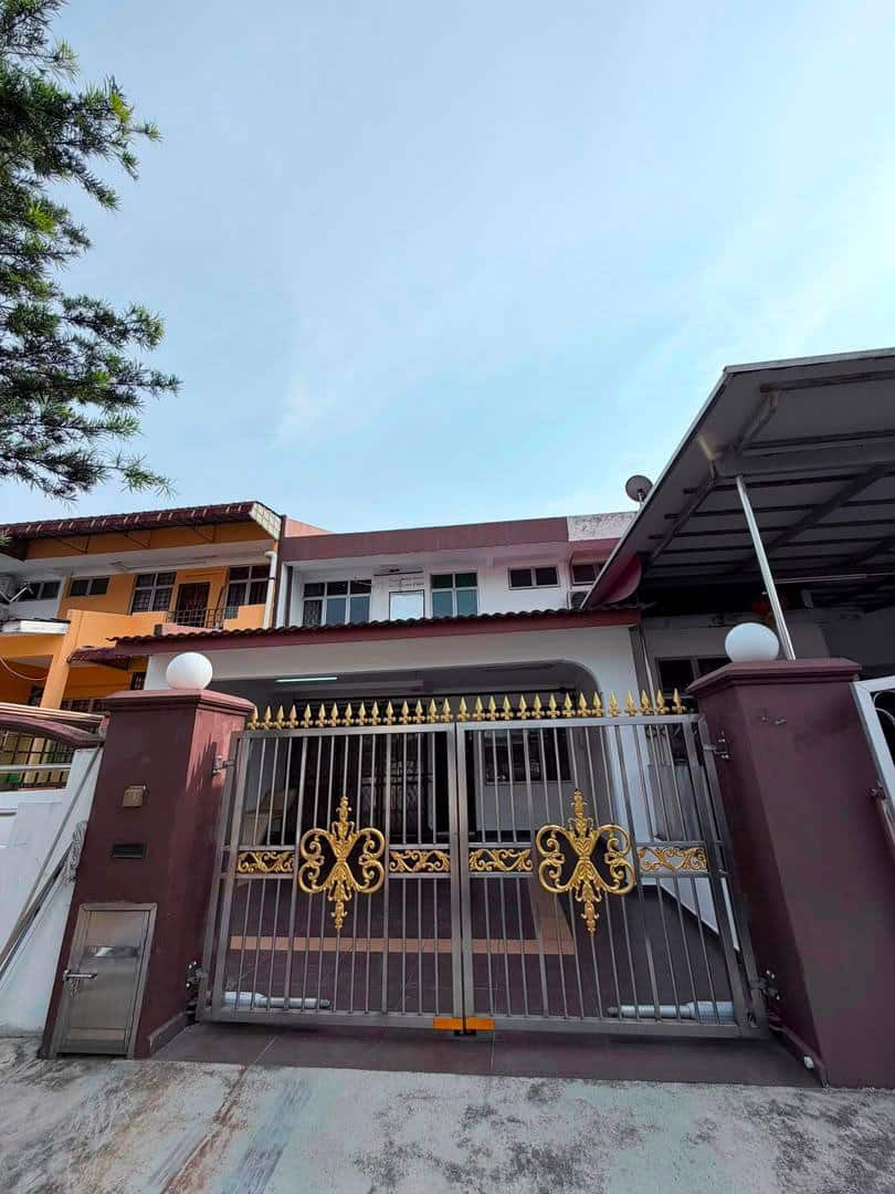 2-Storey Terrace House Taman Sri Putri 1