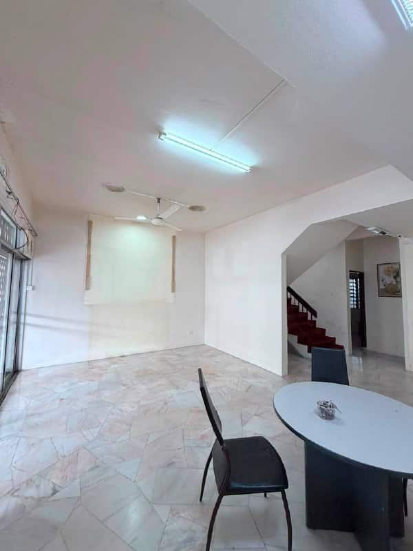 2-Storey Terrace House Taman Sri Putri 4