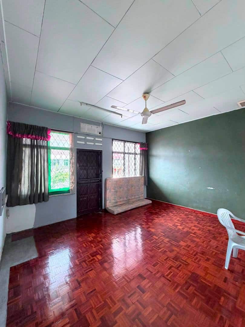 2-Storey Terrace House Taman Sri Putri 5