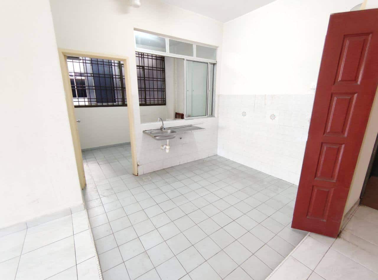 Apartment Tampoi 6