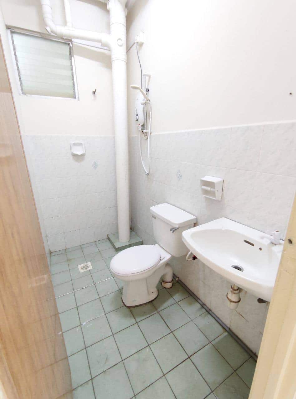 Apartment Tampoi 9