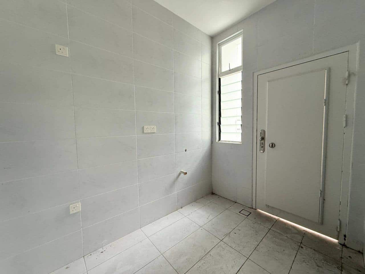 3-Storey Cluster House Mutiara Bestari 11