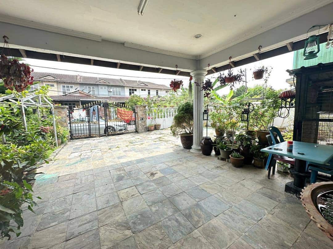 2-Storey Semi-D Taman Bukit Kempas 3