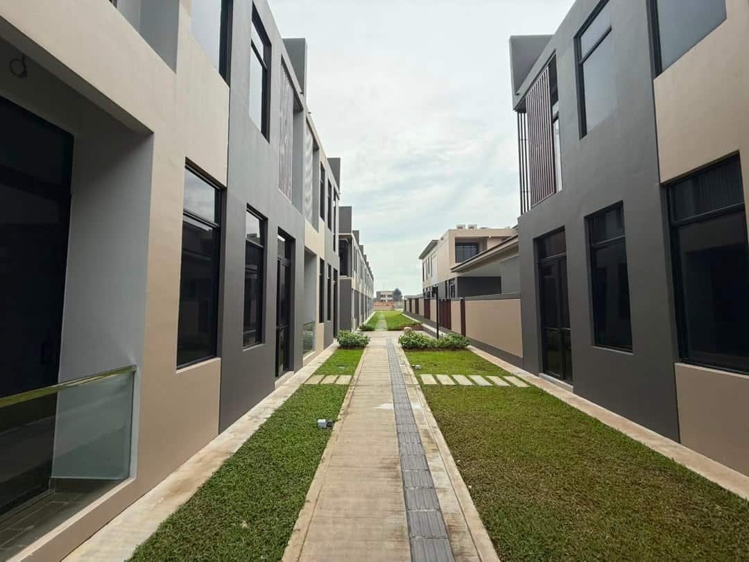 Double Storey Superlink Aurora Sentral Villa 7