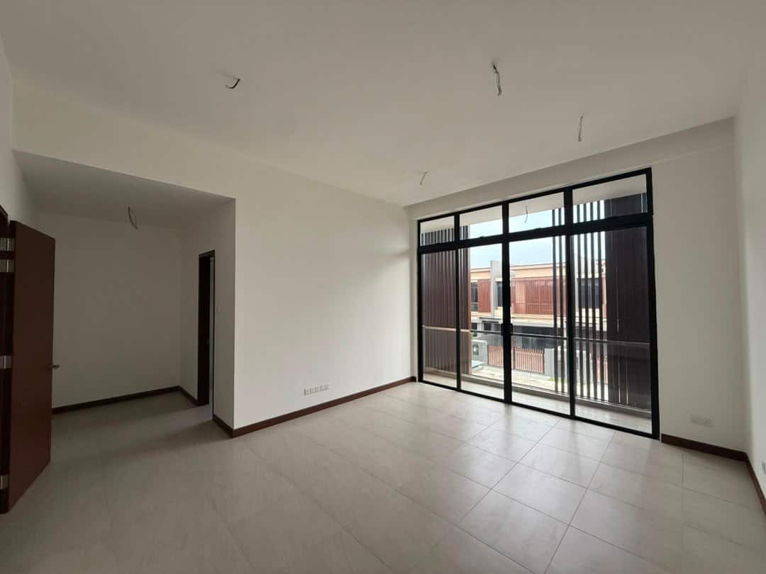 Double Storey Superlink Aurora Sentral Villa 3