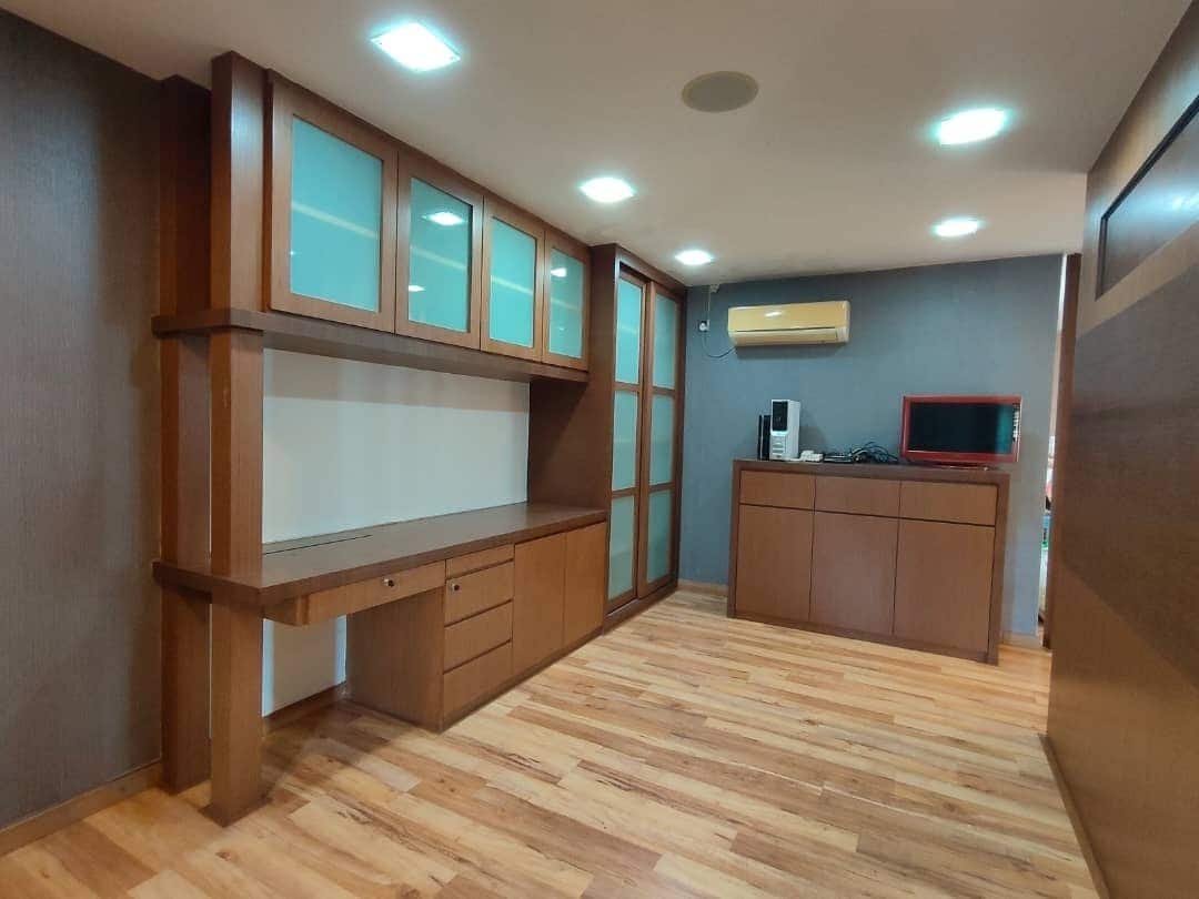 3.5-Storey Semi-D Taman Pelangi 3