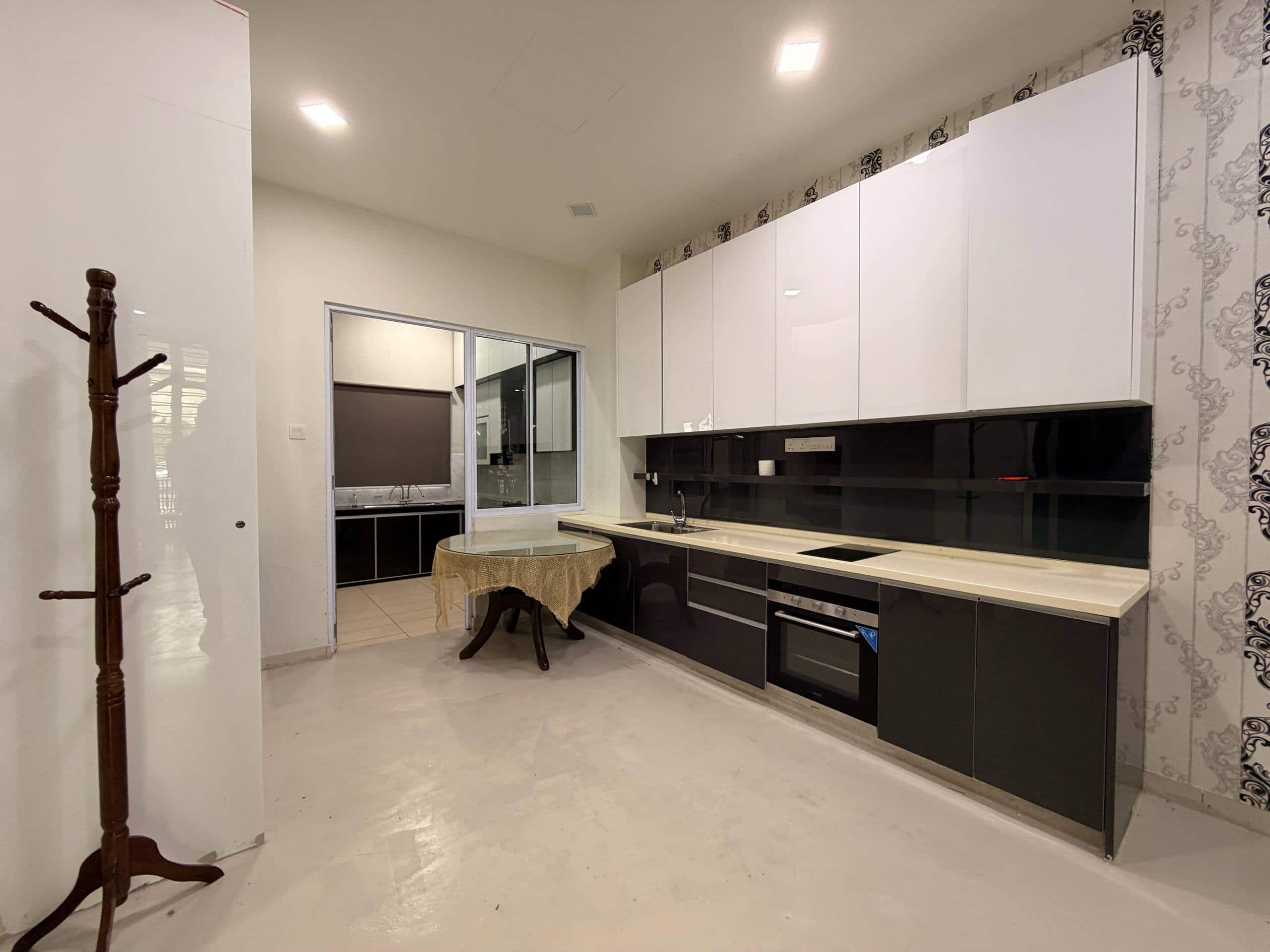 Double Storey Terrace House Emerald Residenz (Crown), Bandar Seri Alam 4