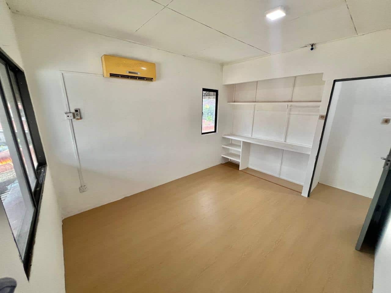 2-Storey Low Cost Corner House Taman Damai Jaya 6