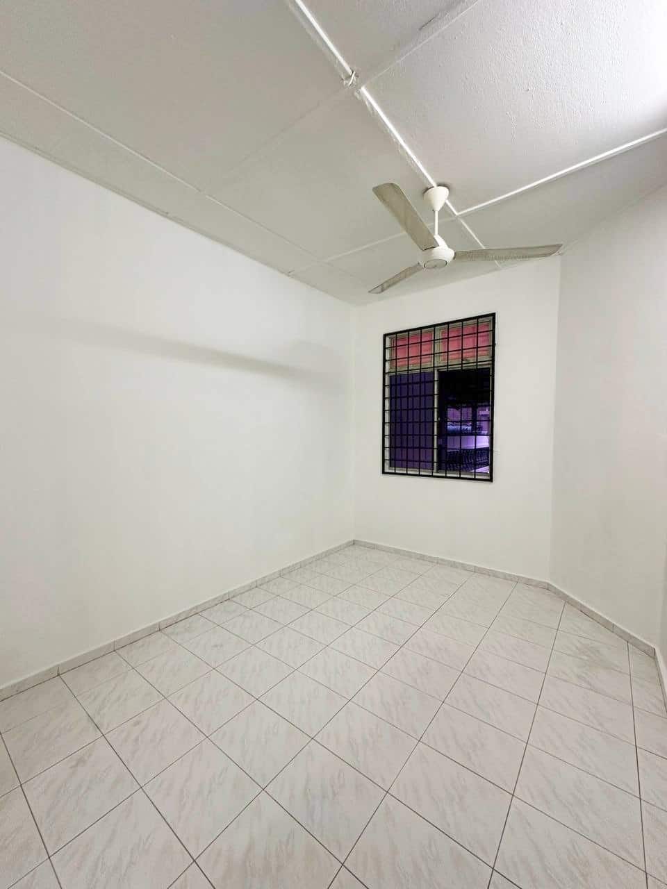 Single Storey Terrace Taman Universiti 11