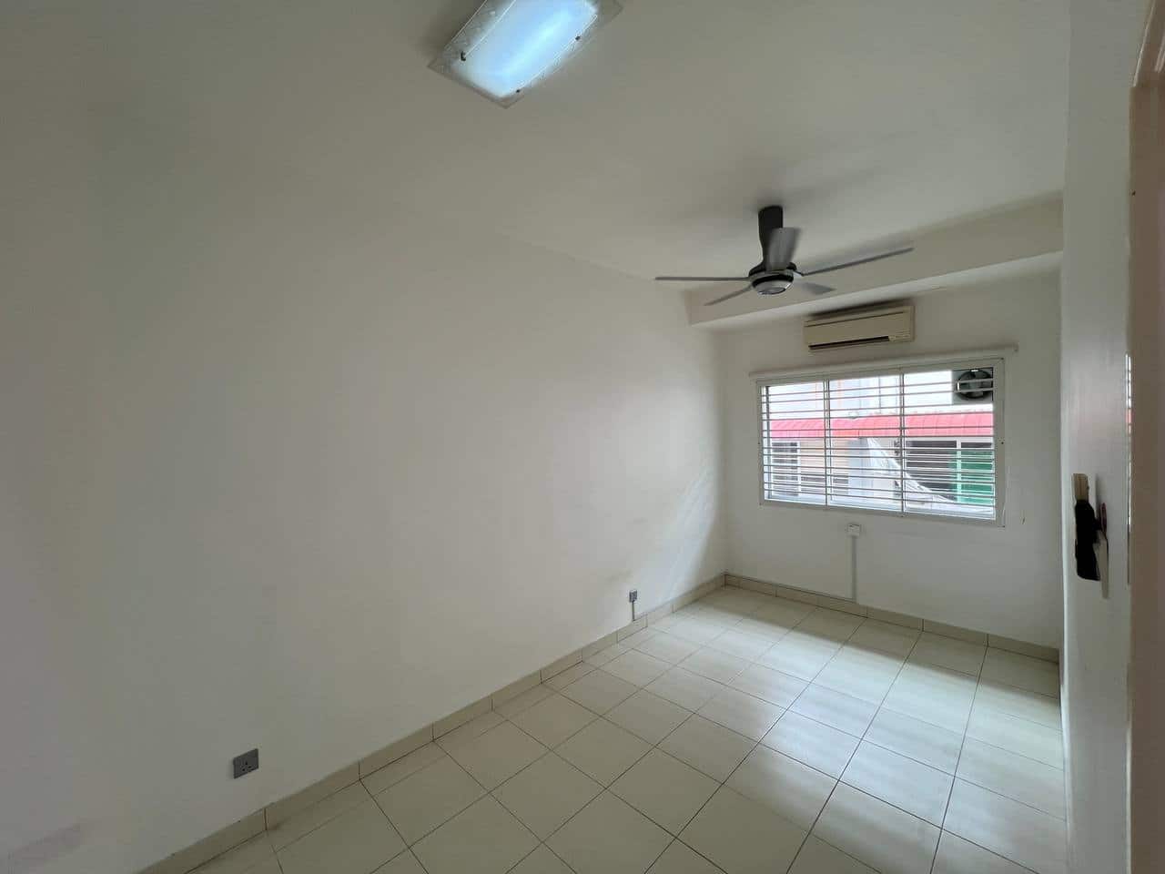 2-Storey Terrace Taman Seri Austin 7