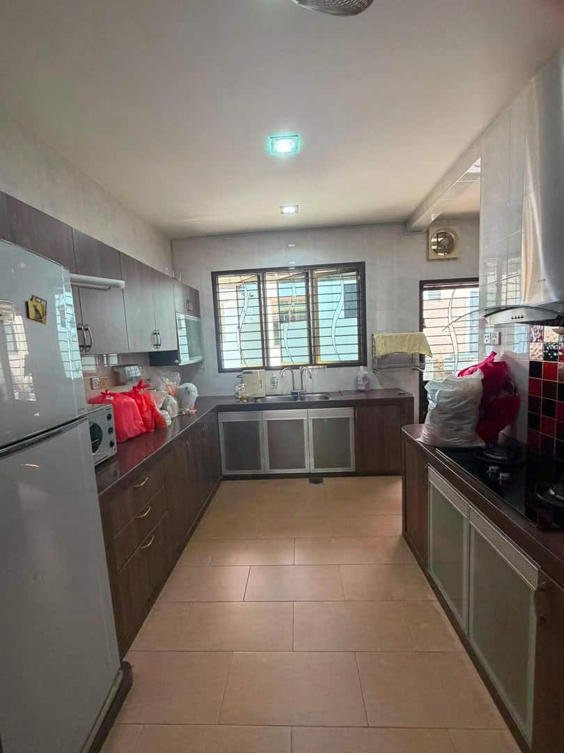 2-Storey Terrace Mount Austin - Austin Boulevard 7