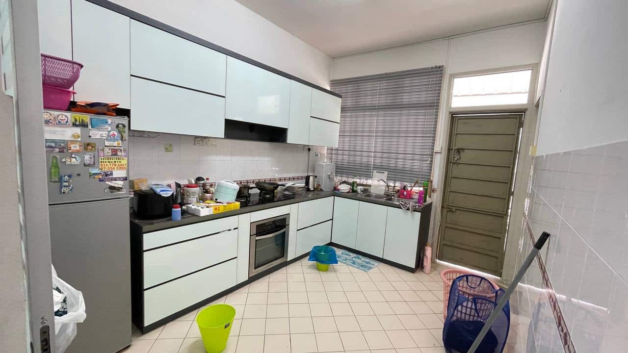 2-Storey Terrace House Taman Setia Indah 8