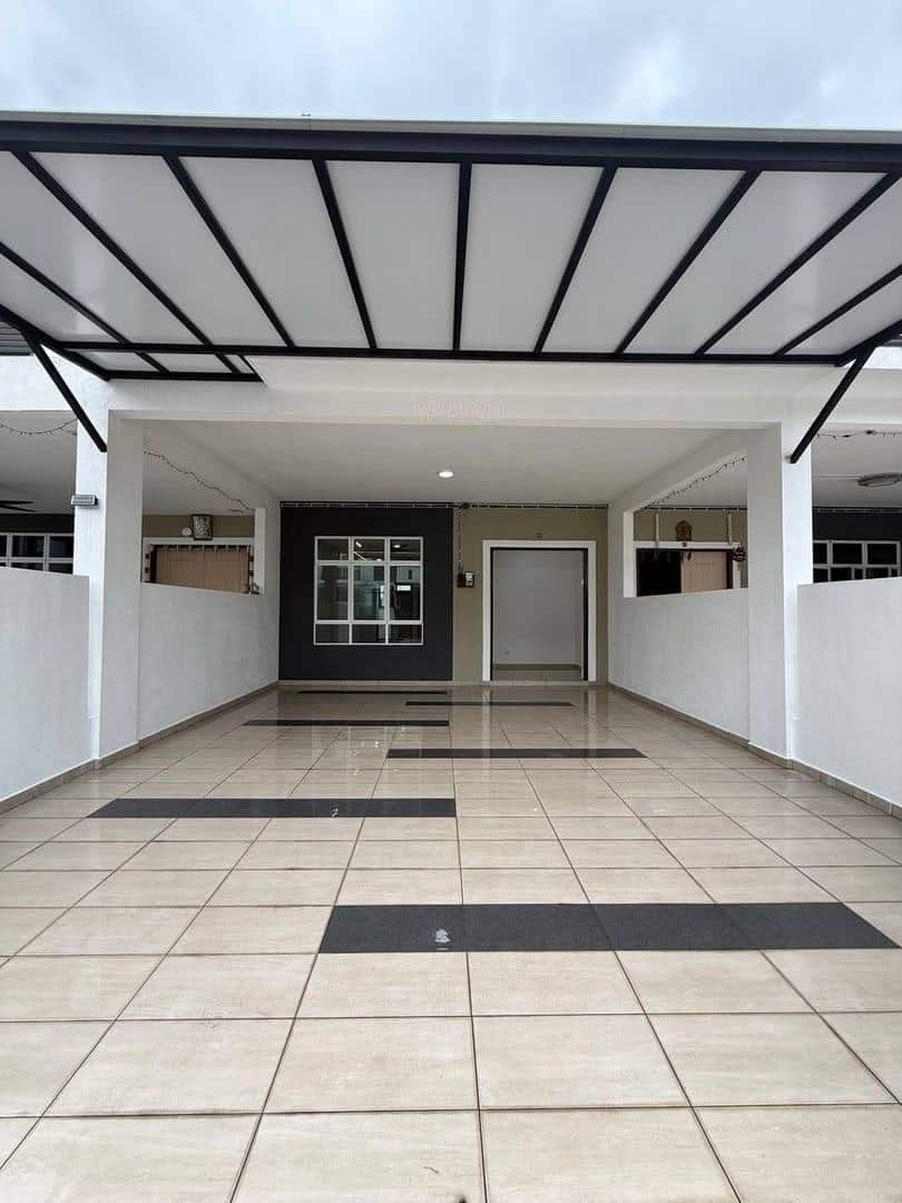 Double Storey Terrace House Bandar Layangkasa 5