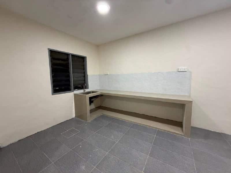 Single Storey Terrace End Lot Taman Seraya 8