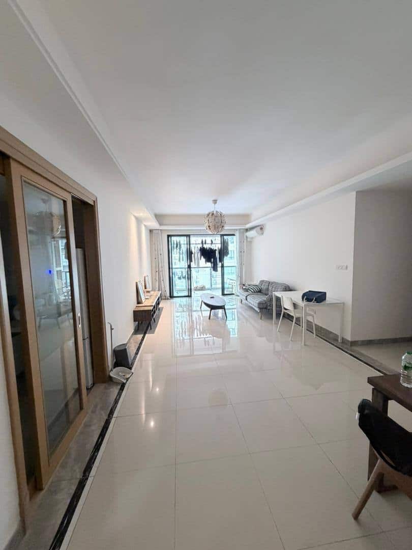 Condominium R&F Princess Cove 3