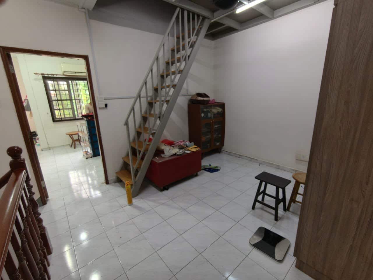 2-Storey Terrace Taman Putri Kulai 4
