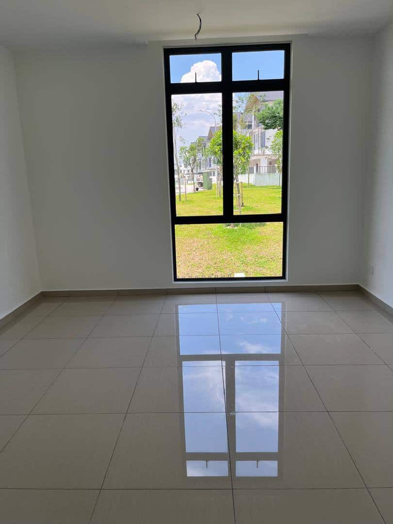 3-Storey Cluster Corner Lot The Woodland Horizon Hills 3