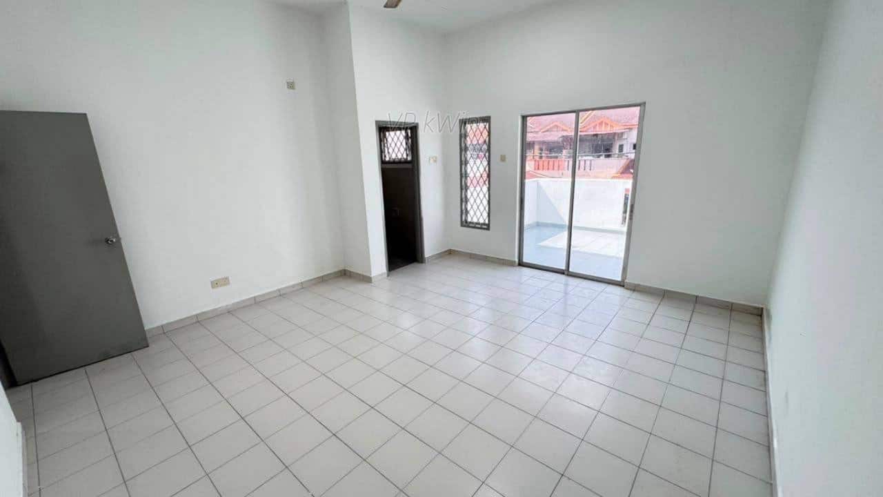 2-Storey Terrace House Bandar Putra 3