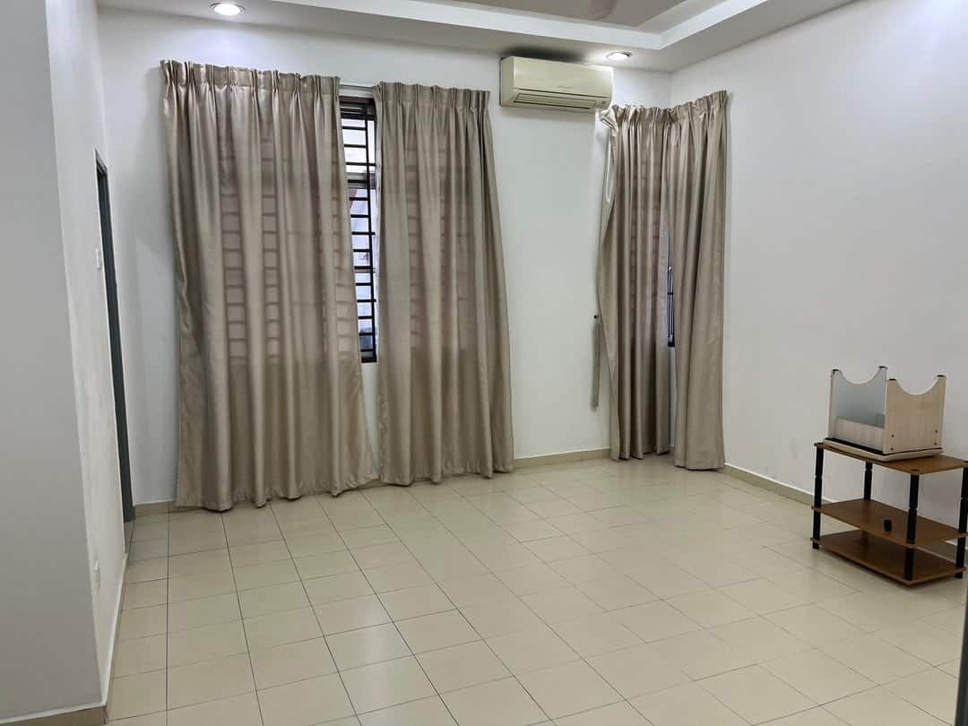 Double Storey Terrace End Lot Taman Sierra Perdana 3