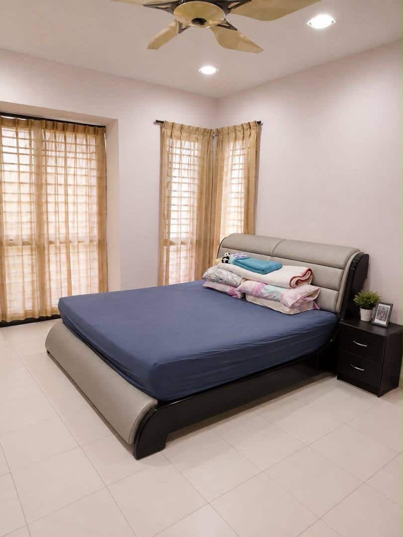 2-Storey End Lot Terrace House Bandar Tiram 4