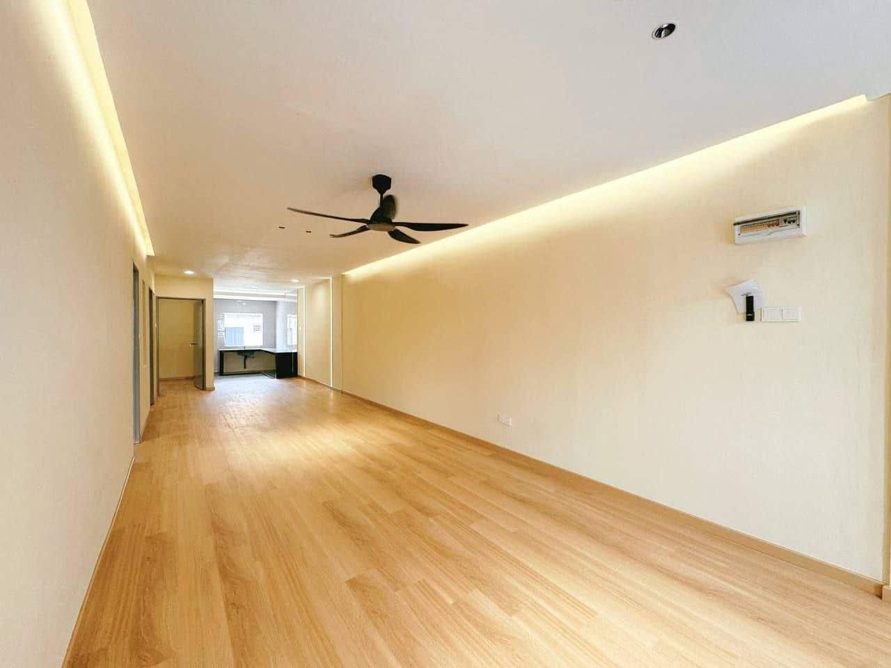 Single Storey Terrace House Taman Putri Kulai 6