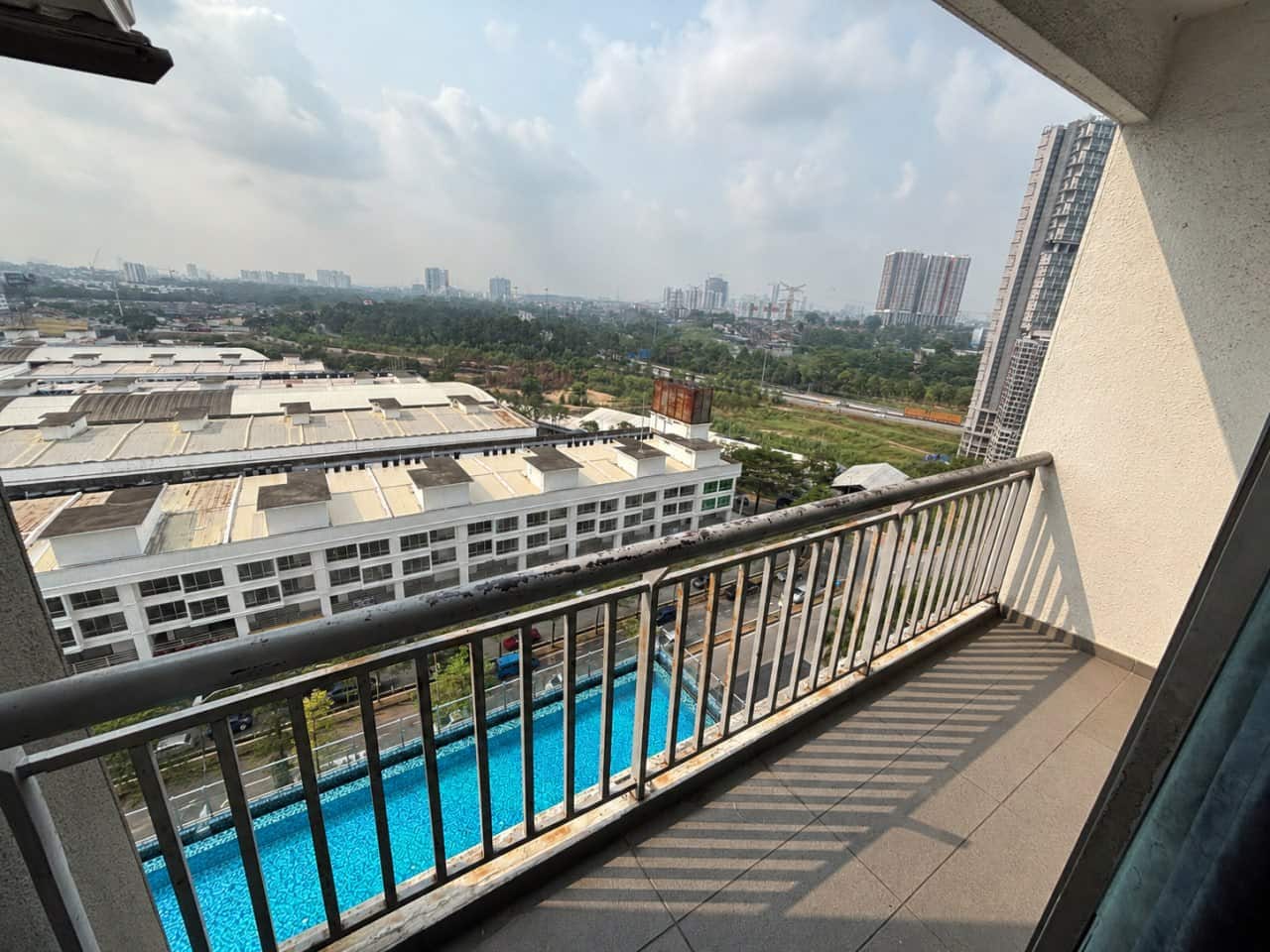 Service Residence Pandan Residence 2 2