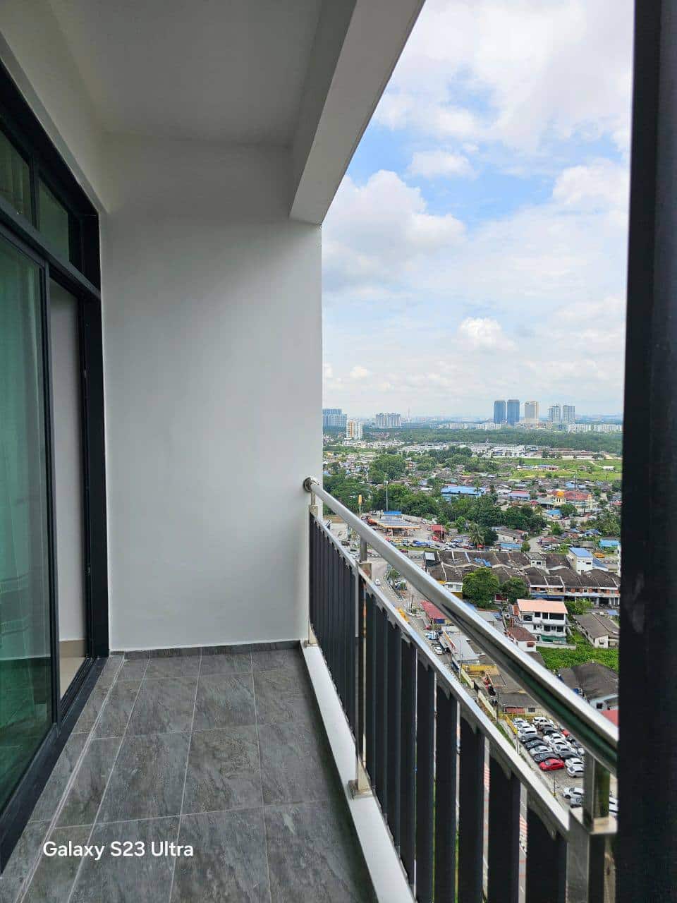 Studio KSL Residences 2 4