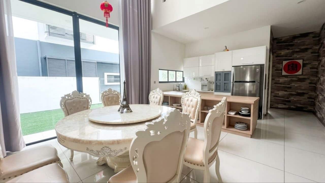 3-Storey Bungalow Isola Grandeur @ Senibong Cove 6