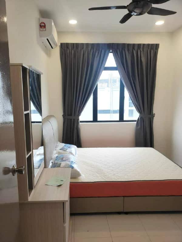 Condo Tampoi 5