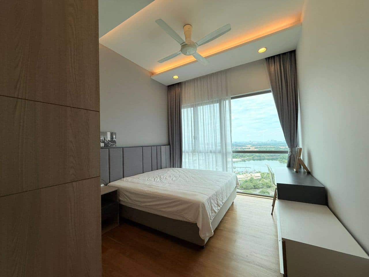 Condo Southern Marina Puteri Harbour 5