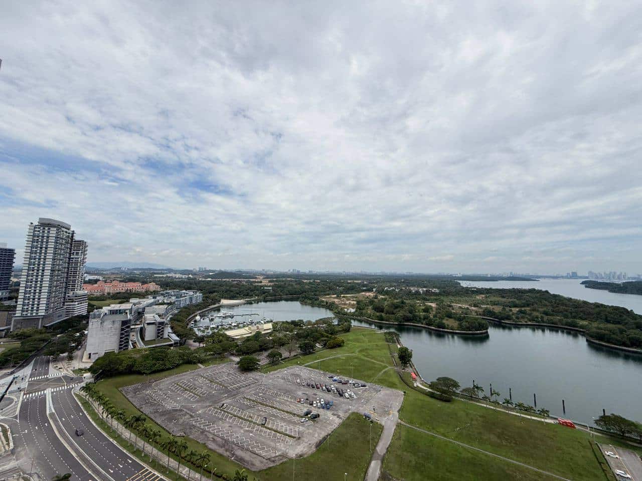 Condo Southern Marina Puteri Harbour 2