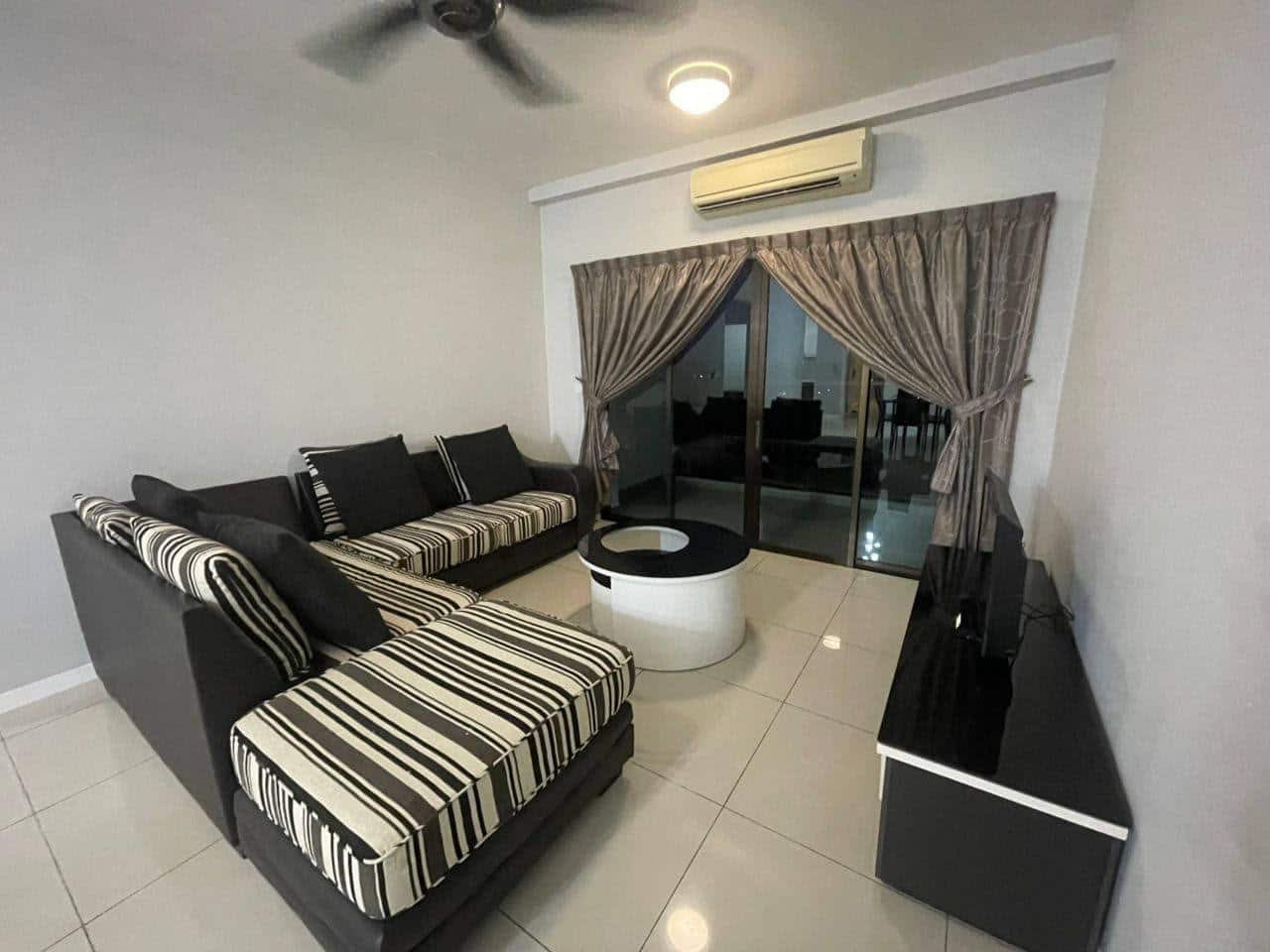 Condominium Ujana Executive East Ledang 2