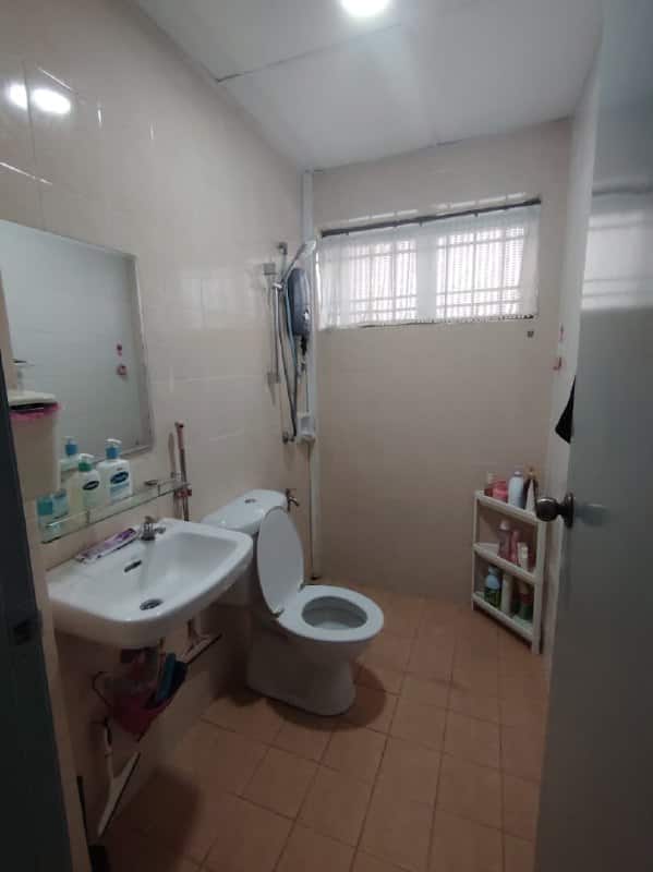 Apartment Plentong 8