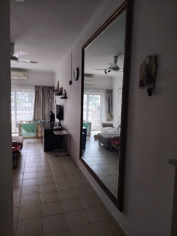 Apartment Plentong 2