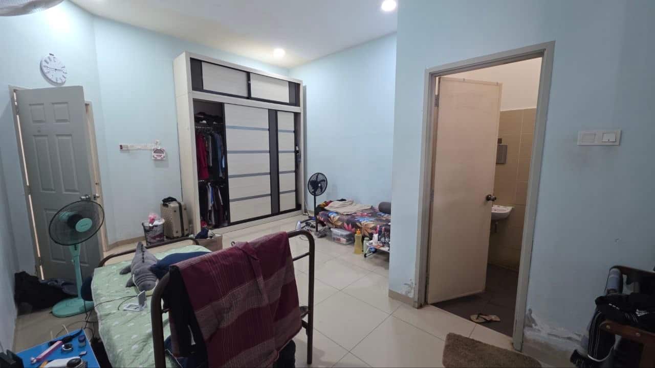 Single Storey Semi-D Jalan Bahagia Kampung Batu Dua Puluh Lapan, Pekan Nanas 7