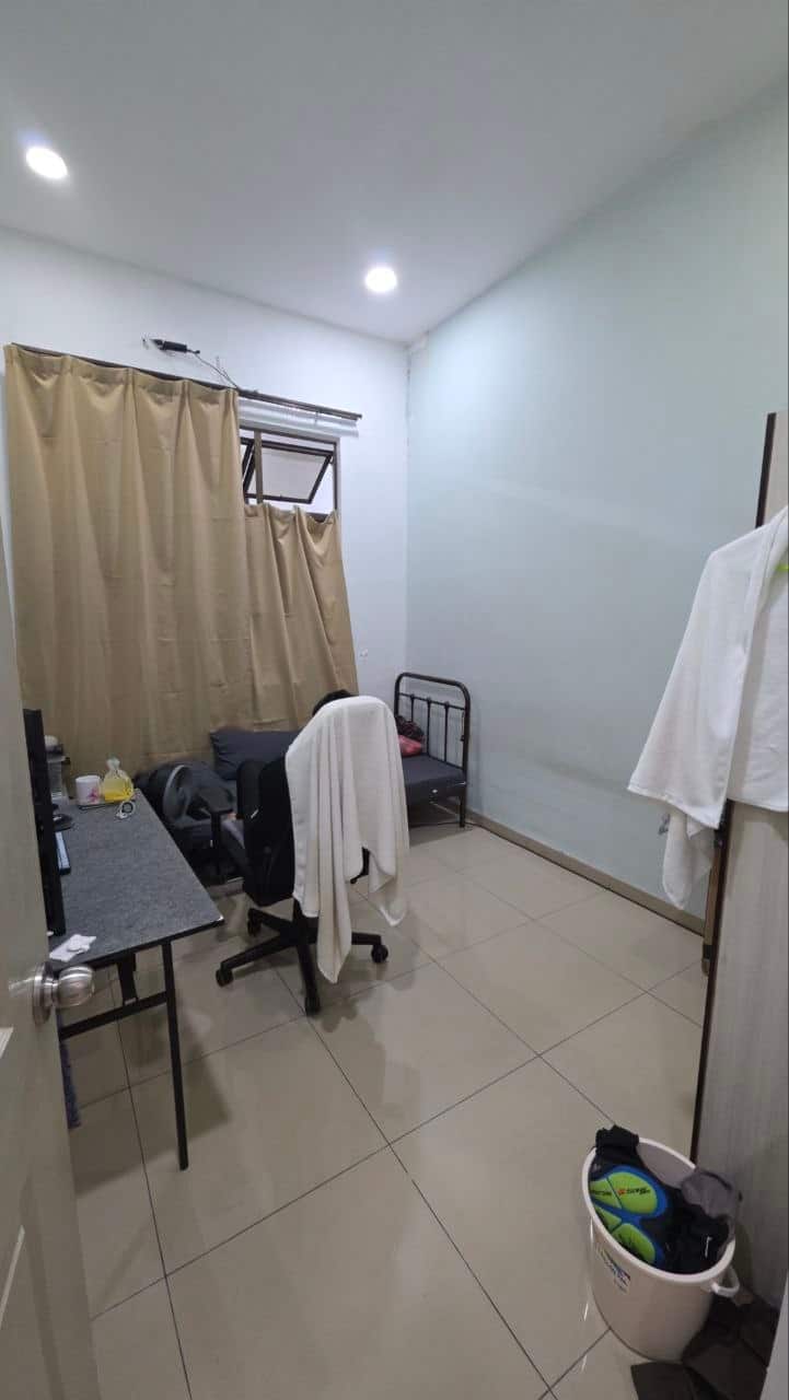 Single Storey Semi-D Jalan Bahagia Kampung Batu Dua Puluh Lapan, Pekan Nanas 6