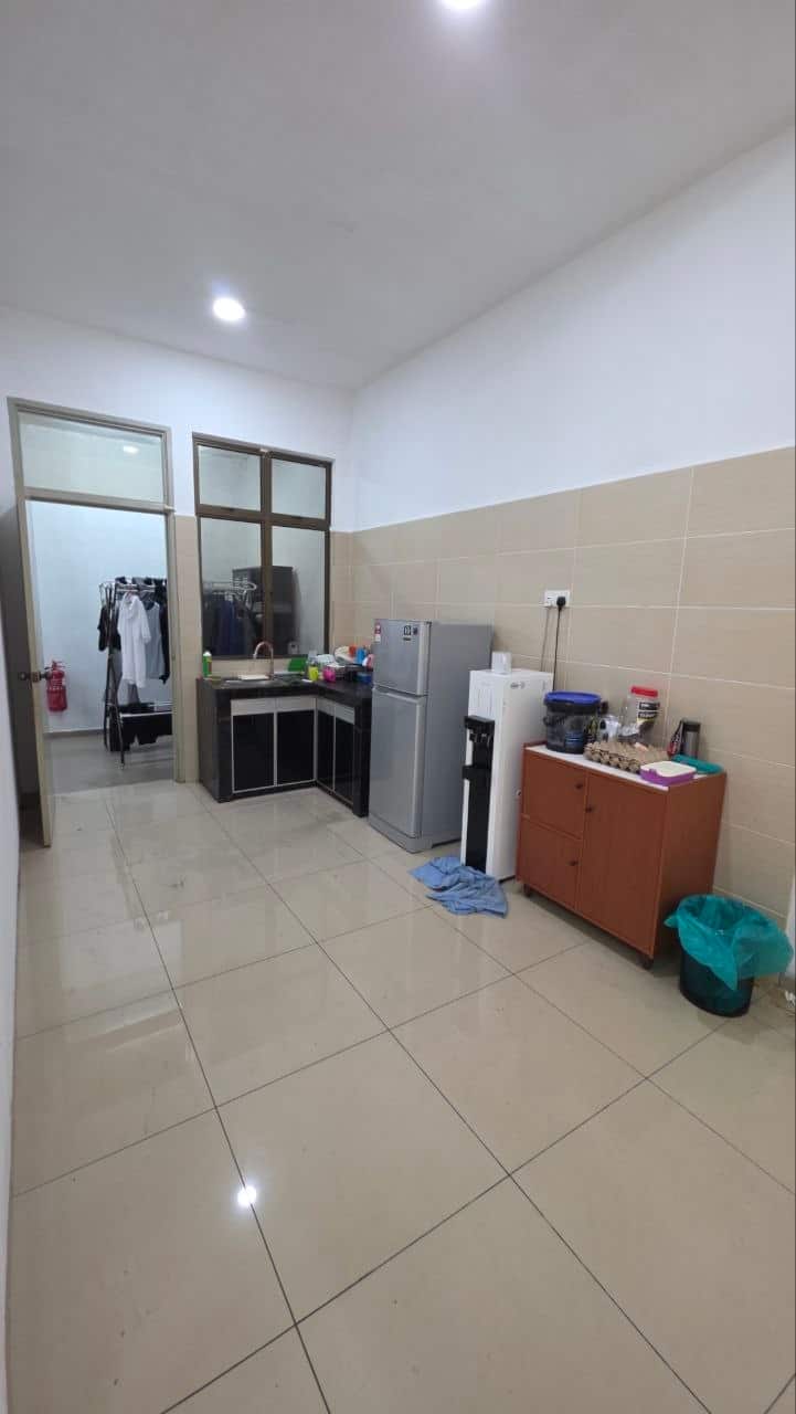 Single Storey Semi-D Jalan Bahagia Kampung Batu Dua Puluh Lapan, Pekan Nanas 4