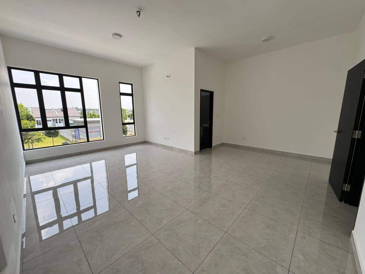 Double Storey Terrace Taman Impian Emas 5